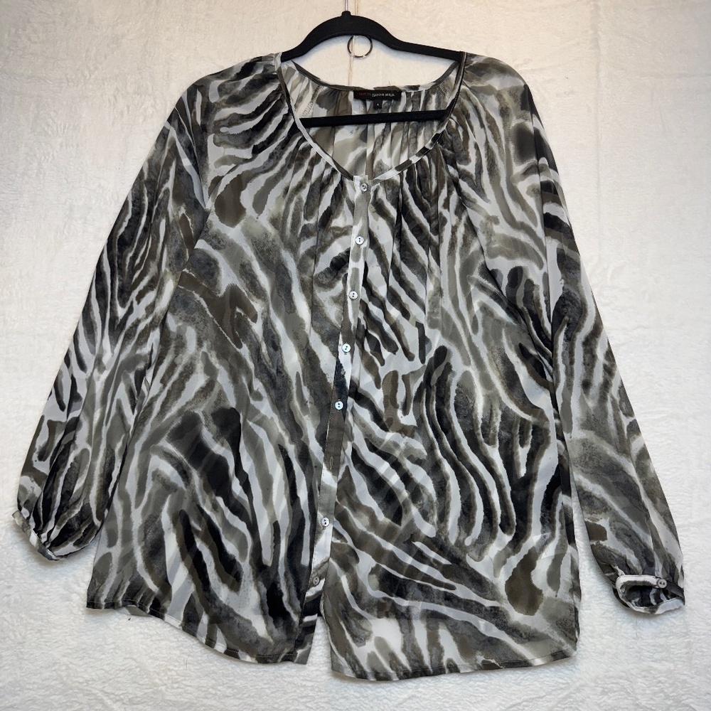 Edit Jeanne Beker Blouse Womens Size 4 Animal Print Sheer Button Down Oversized